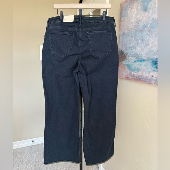 New NYDJ Teresa Wide Leg Ankle Jeans Frayed Hem Huntley Blue Women’s Size 12 NWT - Picture 5 of 10